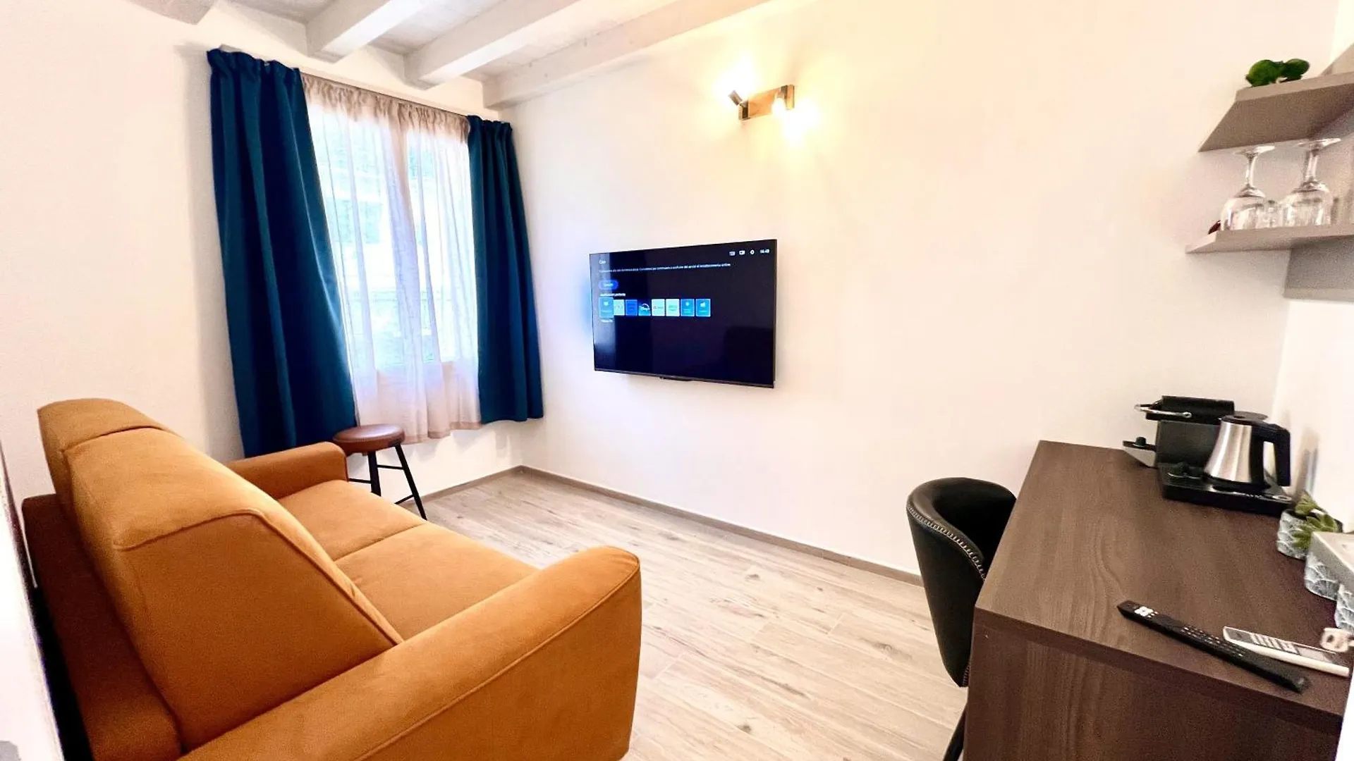 Cinque Terre Hub Suite Art La Spezia
