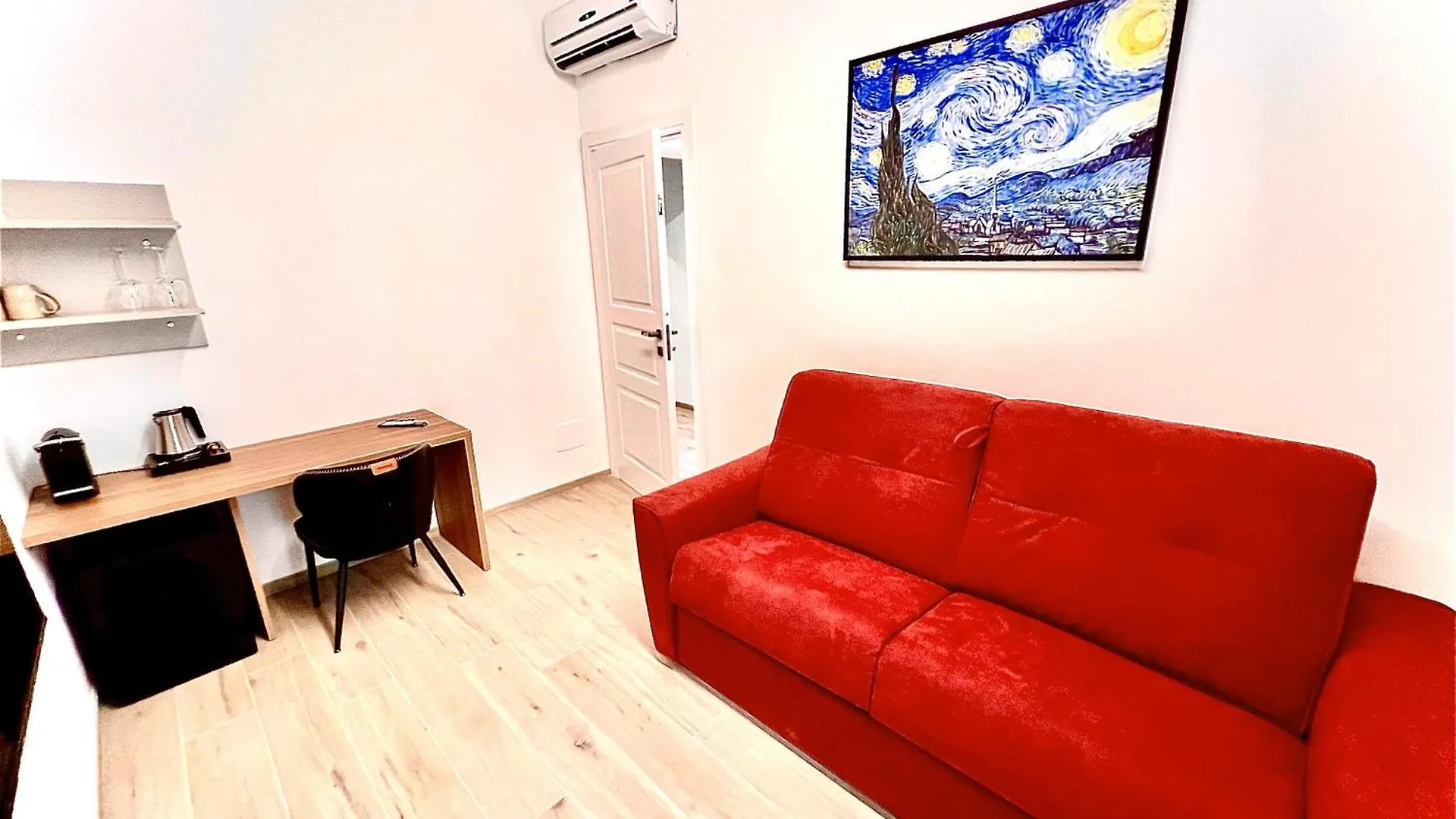 Cinque Terre Hub Suite Art La Spezia Apartment